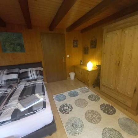 Dorfidylle Zimmer Fuer 2-3 Emmetten Bagian luar foto